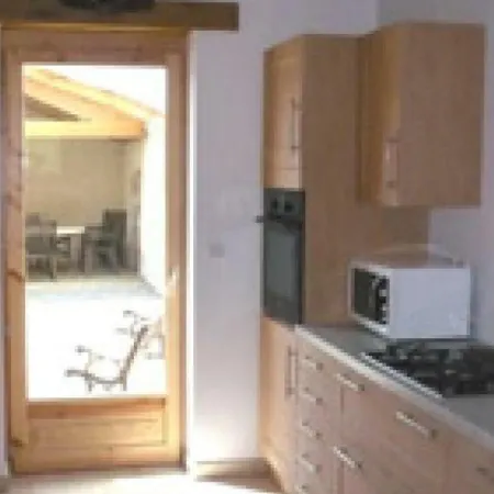 Semesterbostad House Les Chenes Du Grenou *